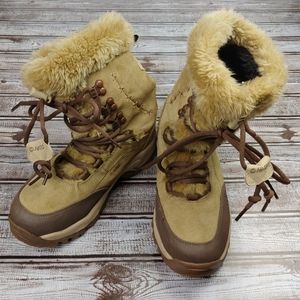 8 Hi-Tec Suede Winter Snow Mid-Calf Boots